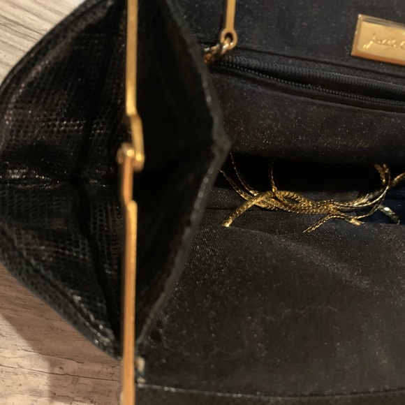 VINTAGE JUDITH LEIBER KARUNG SNAKESKIN BLACK SHOULDER EVENING BAG/JEWELED CLASP - Picture 11 of 11